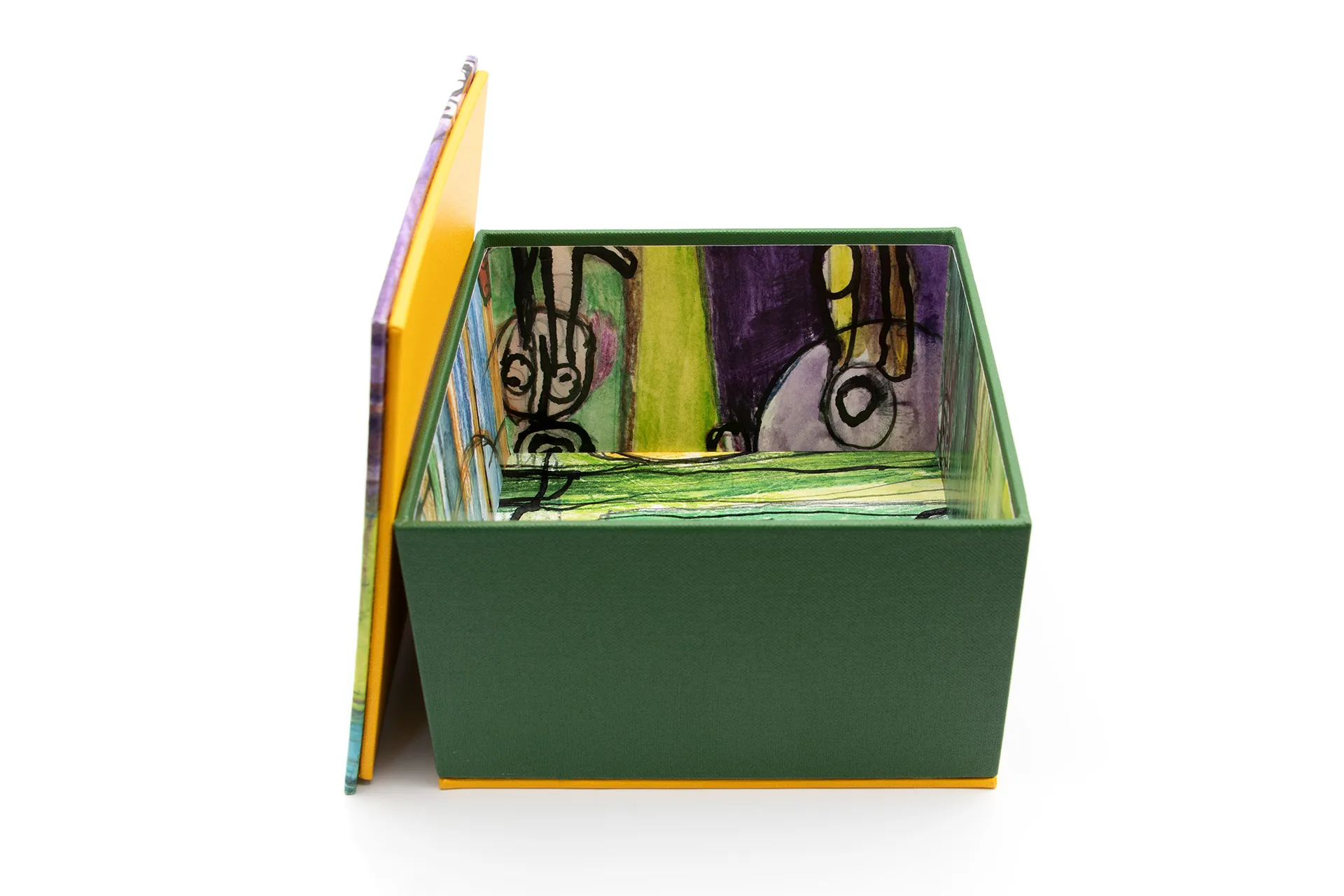 Quadratische Schmuckdose mit handgemaltem Motiv von Menschen in warmen Grün/Gelb/Rottönen, erhältlich in drei Größen Quadratische Schmuckdose mit handgemaltem Motiv von Menschen in warmen Grün/Gelb/Rottönen, erhältlich in drei Größen