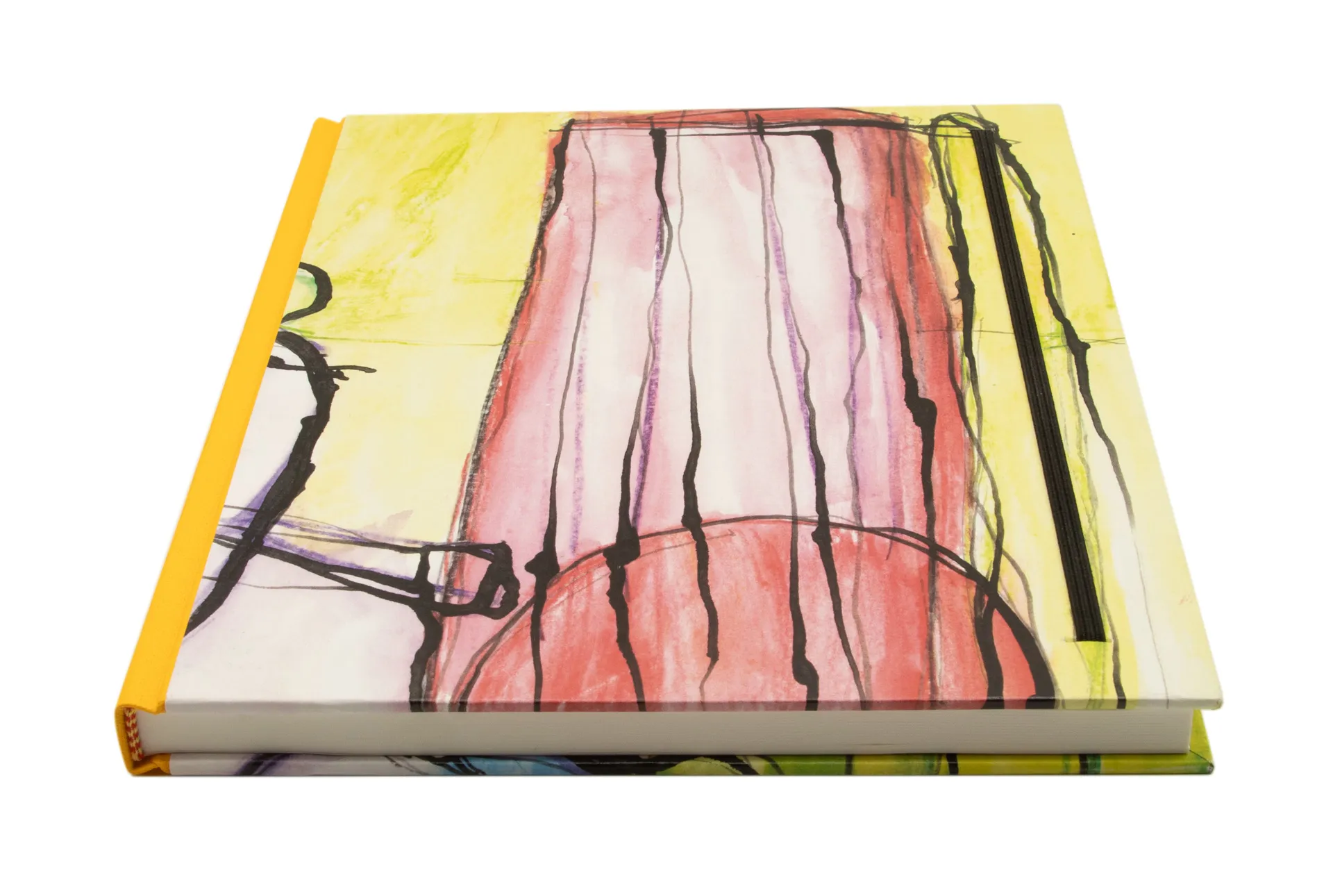 Hardcover-Notizbuch mit kalligrafischem Motiv auf Einband, stabile Fadenheftung und Fixiergummi, in einer mittelgroßen Ausführung mit liniertem  Papier